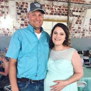 Meet your Posher, Carly